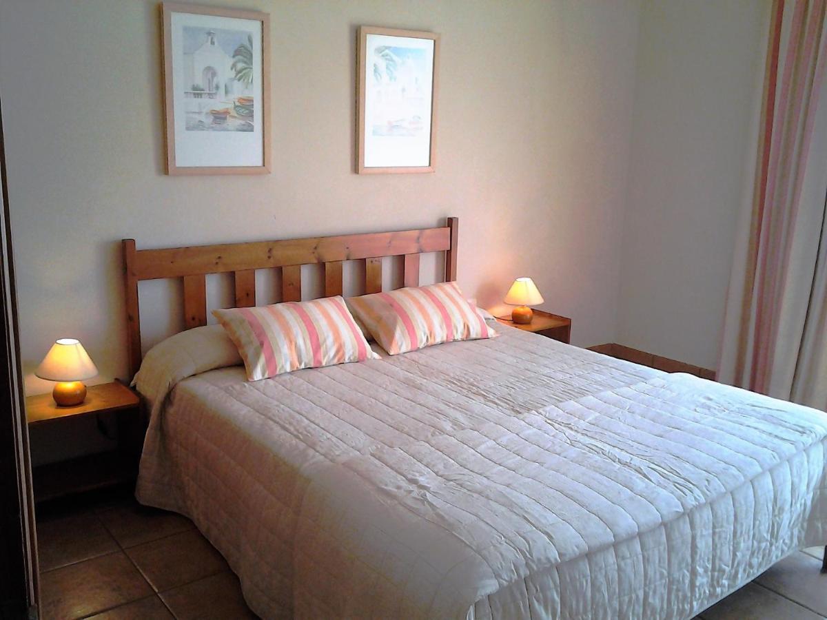 La Muralla Apartamentos بْوُرتو ناوُس المظهر الخارجي الصورة
