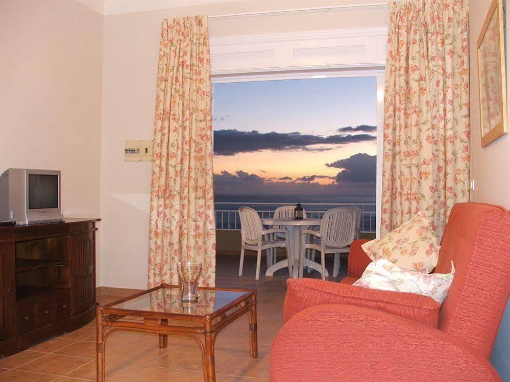 La Muralla Apartamentos بْوُرتو ناوُس المظهر الخارجي الصورة