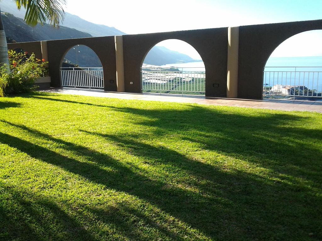 La Muralla Apartamentos بْوُرتو ناوُس المظهر الخارجي الصورة
